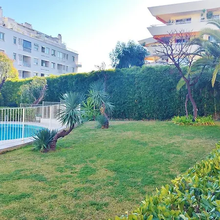 Riviera - Jardin De La Lanterne Apartman *
